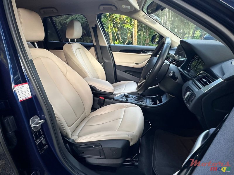 2019' BMW X1 S-drive photo #7