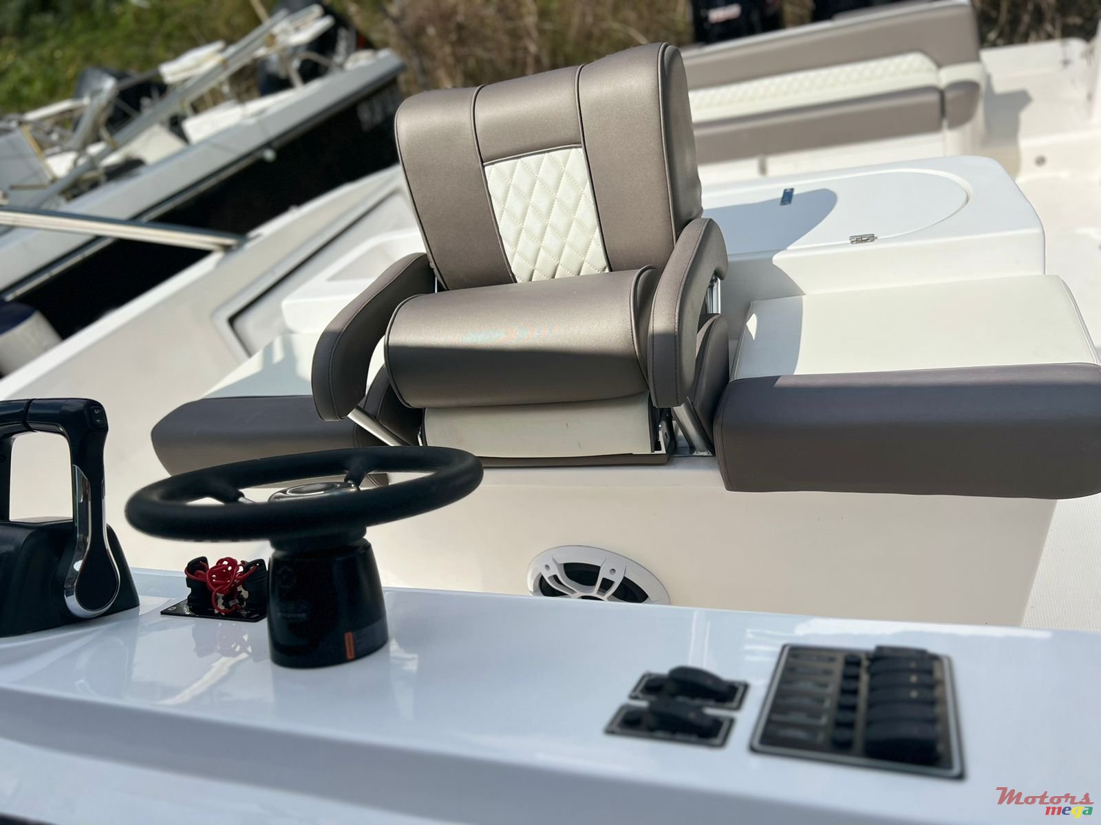 2020' Legend photo #3