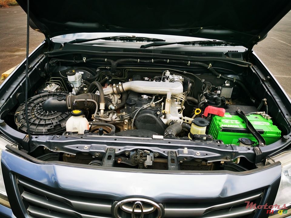 2014' Toyota Hilux photo #6