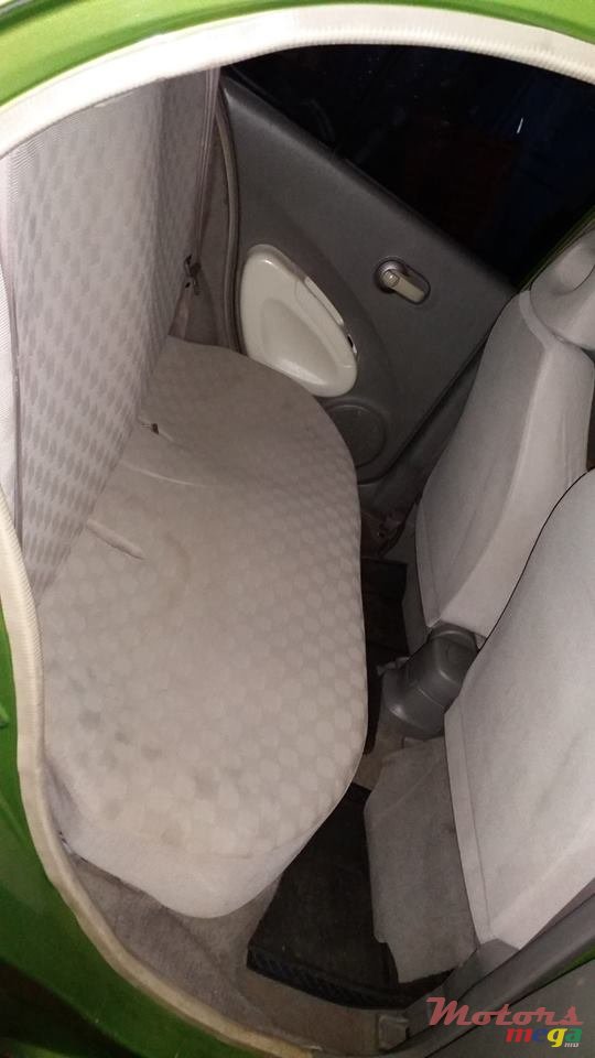 2002' Nissan March AK12 photo #7