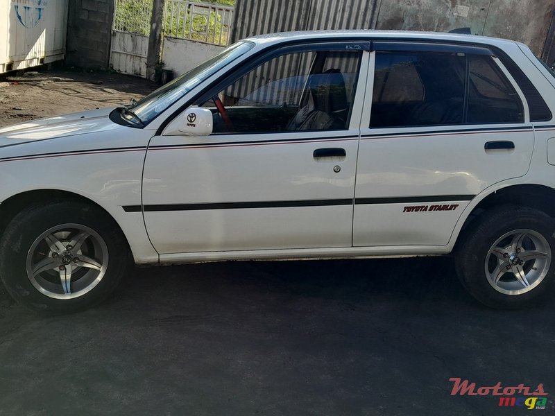 1993' Toyota Starlet photo #4