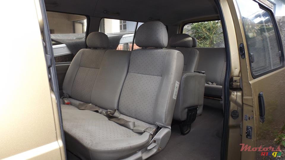 2005' Kia Pregio photo #7