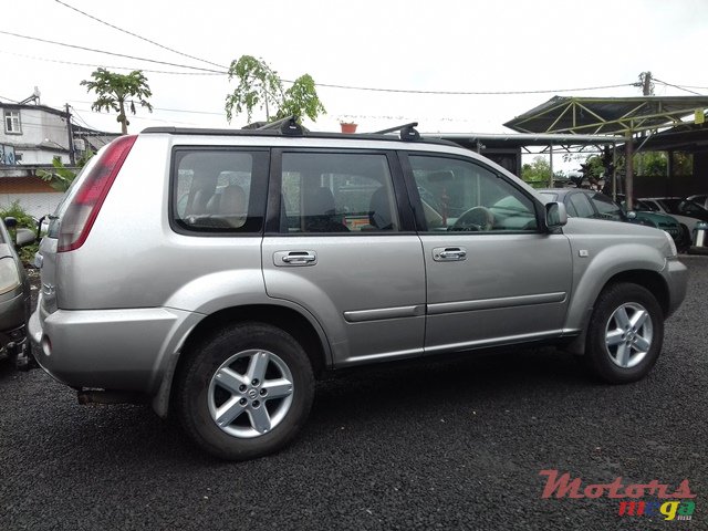 2007' Nissan X-Trail photo #5