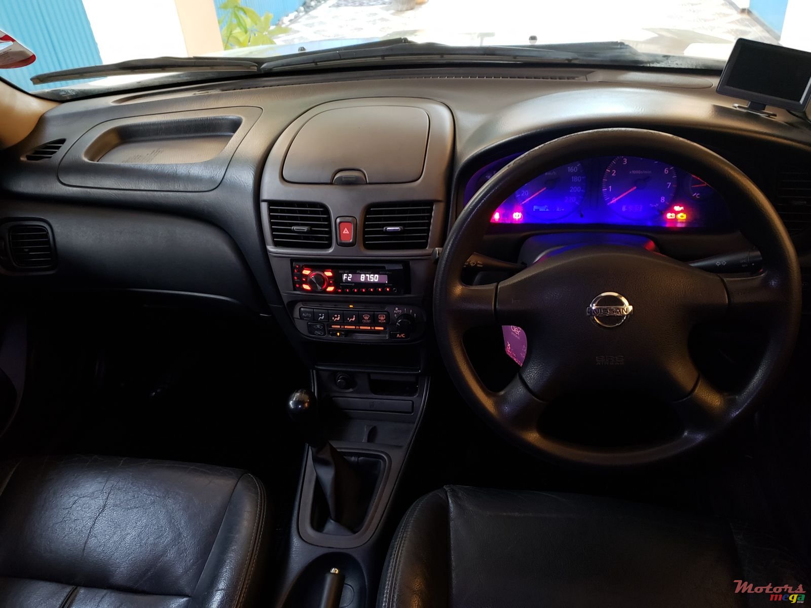 2004' Nissan Sunny N17 photo #6