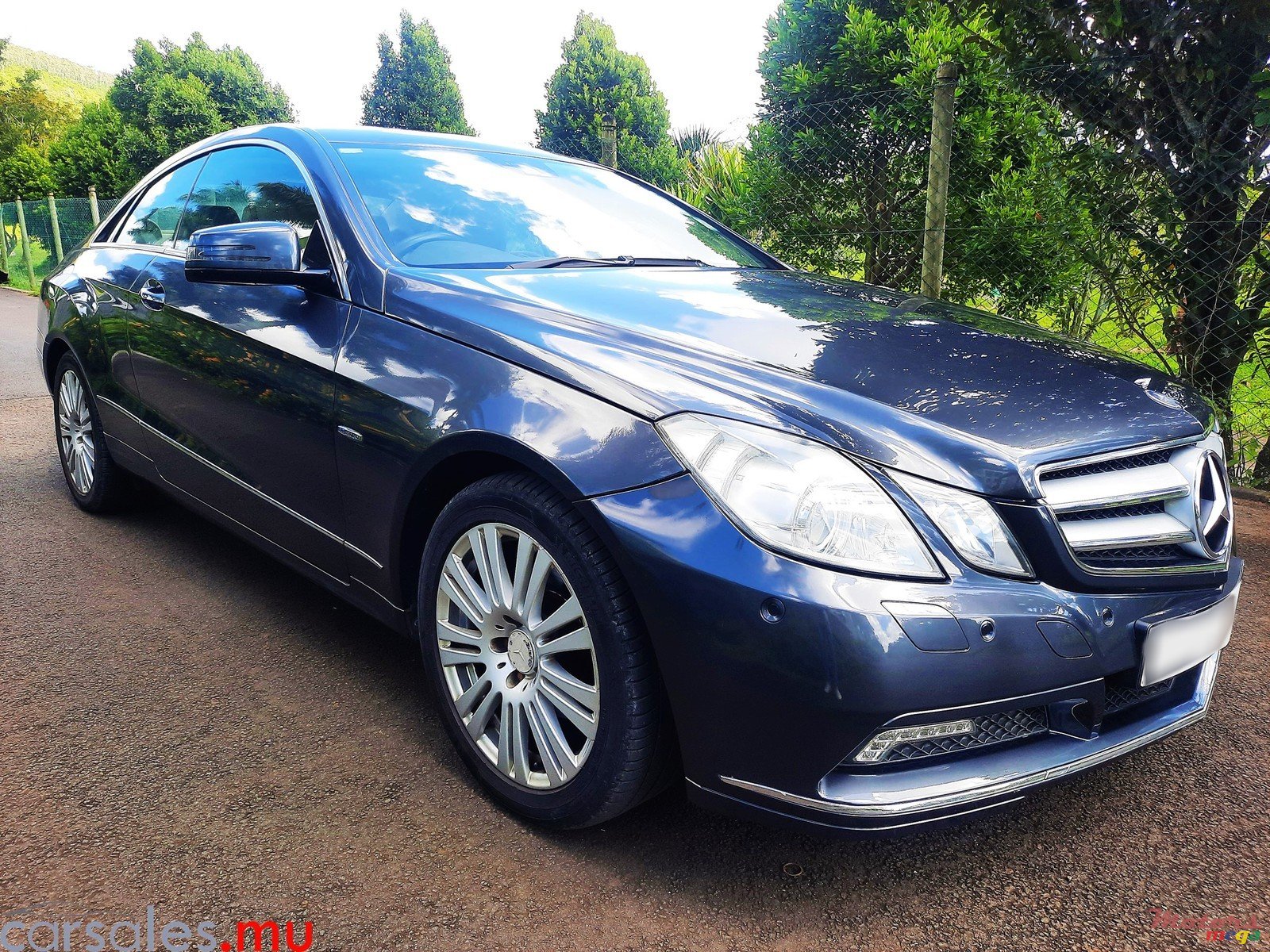 2010' Mercedes-Benz E 250 Coupe CGI photo #2