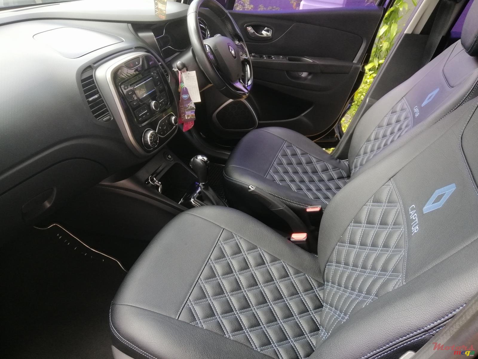 2014' Renault Captur photo #5