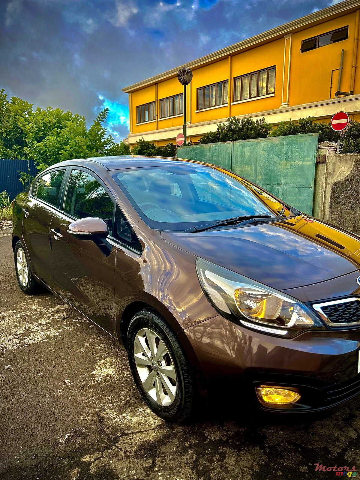 2012' Kia Rio photo #6