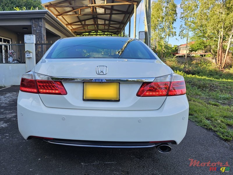 2015' Honda Accord photo #4