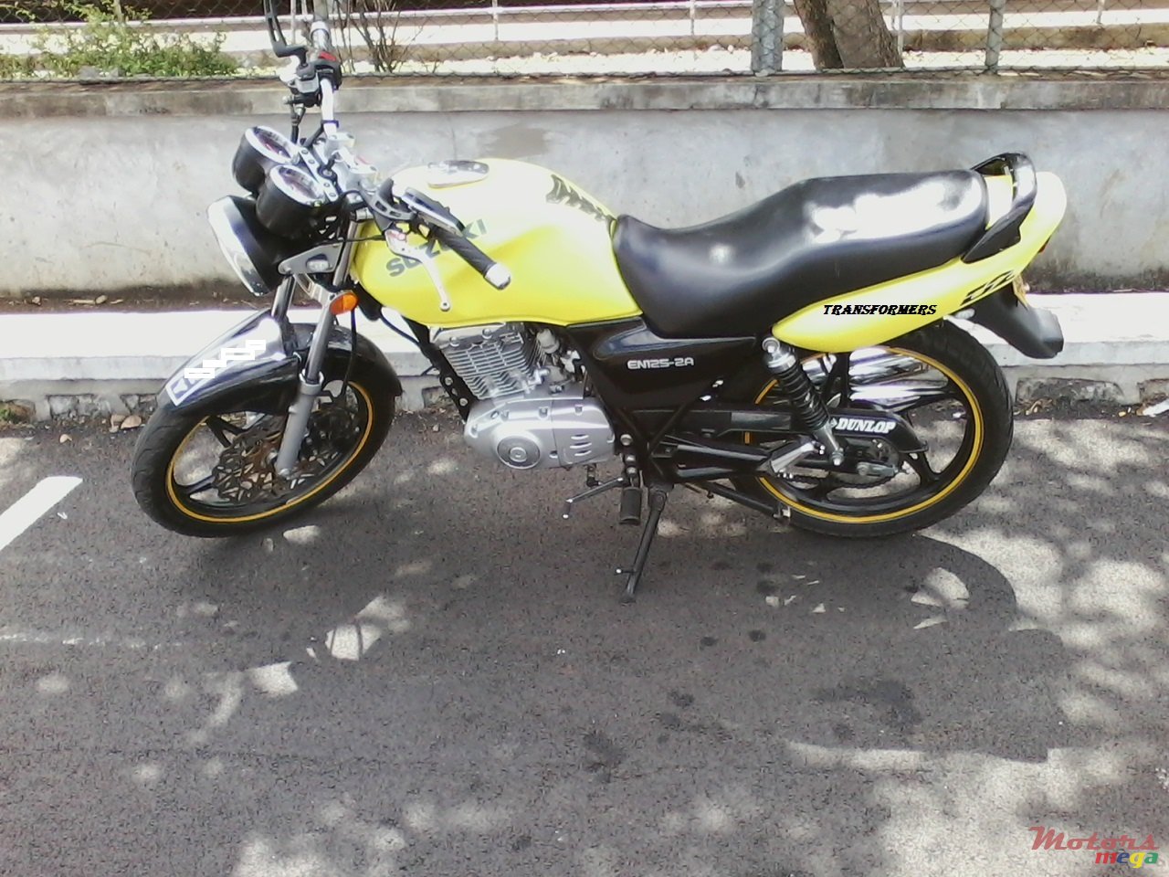 2013' Suzuki EN-2A  photo #1