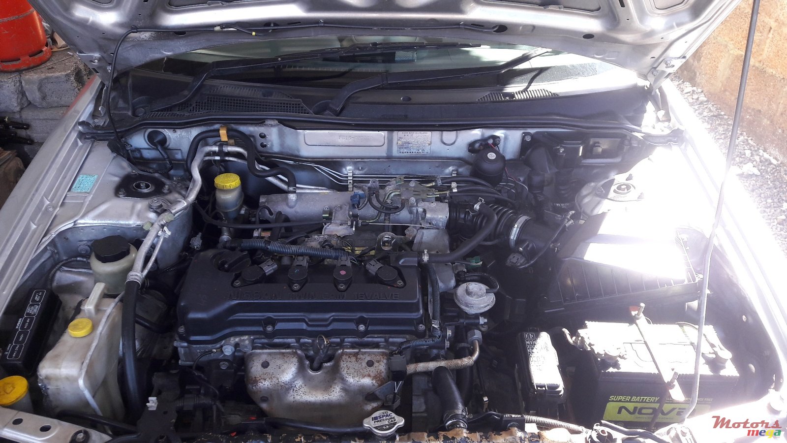 1999' Nissan Sunny photo #2