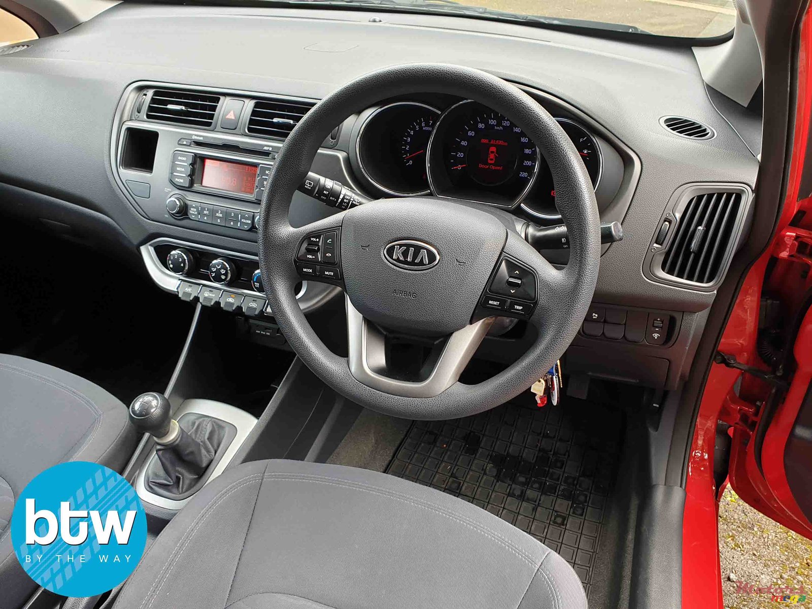 2011' Kia Rio photo #6