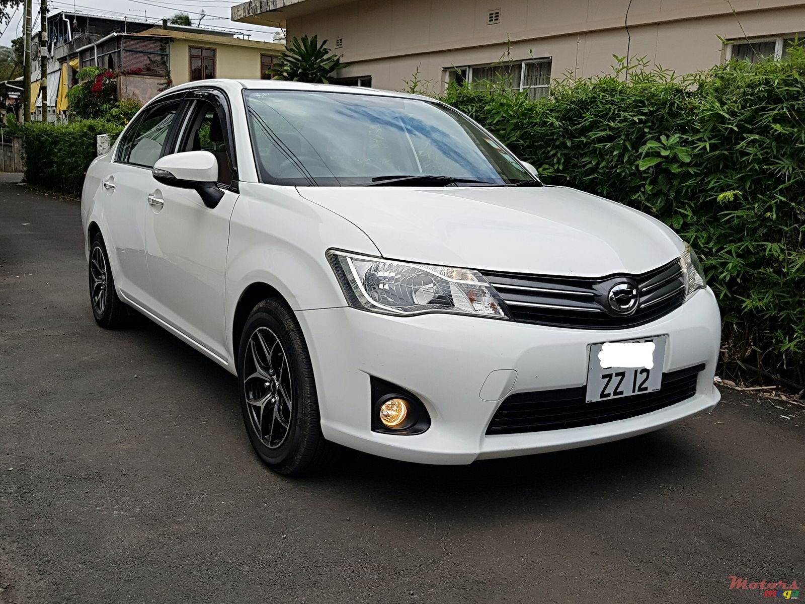 2012' Toyota Axio Automatic photo #1