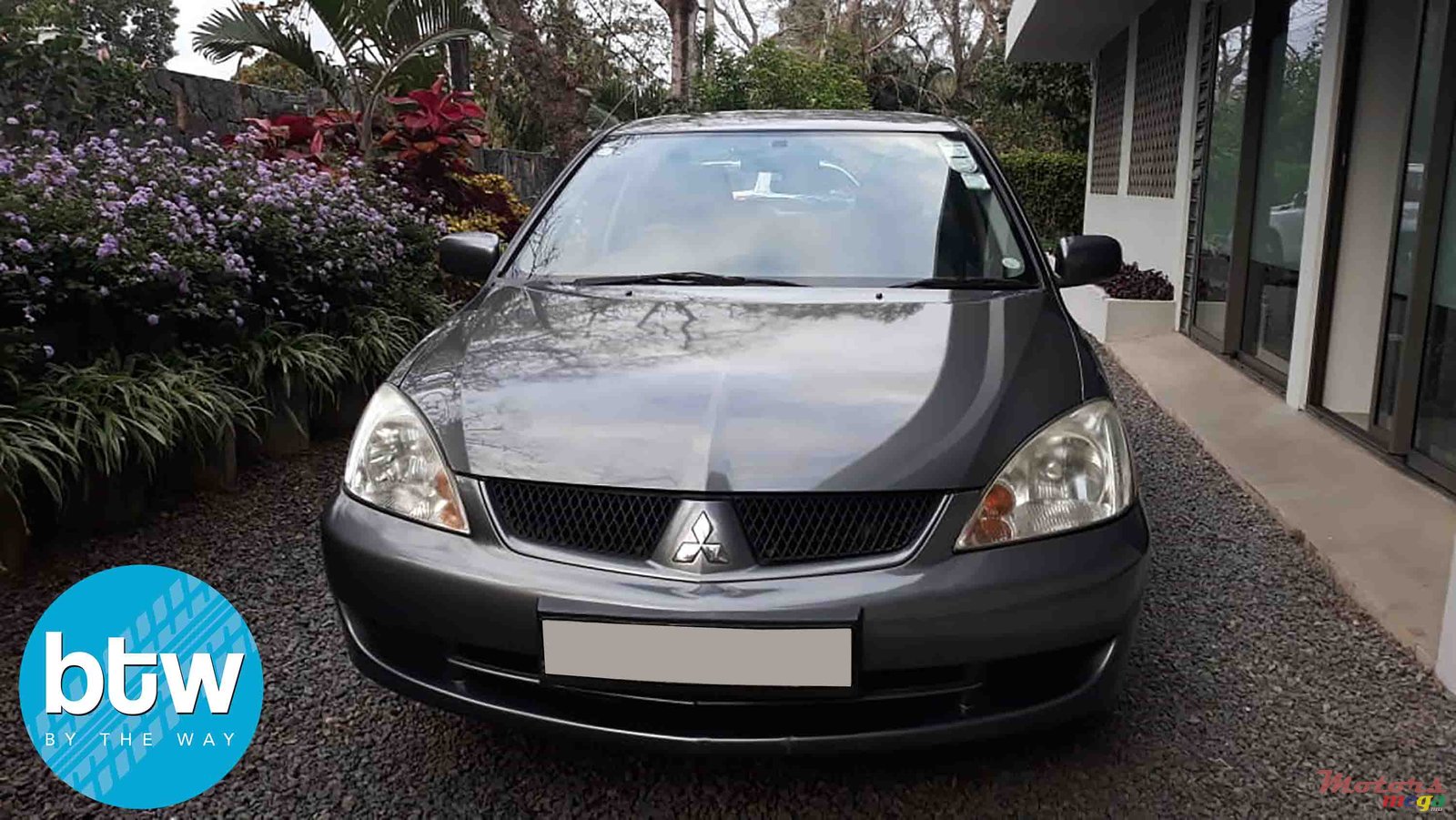 2011' Mitsubishi Lancer GLX photo #4