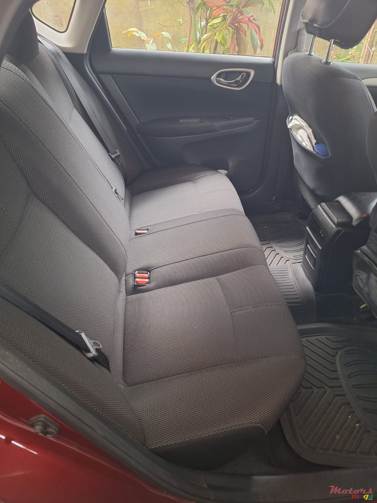 2014' Nissan Sentra photo #1