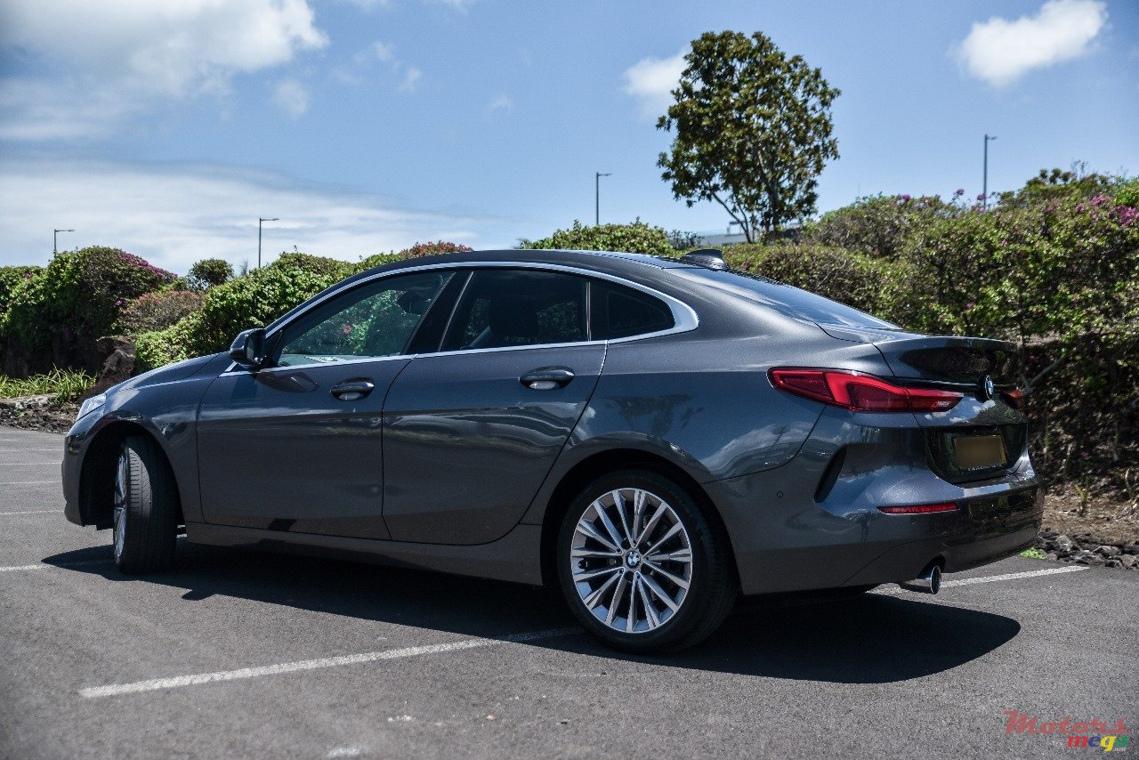 2021' BMW 218 photo #3