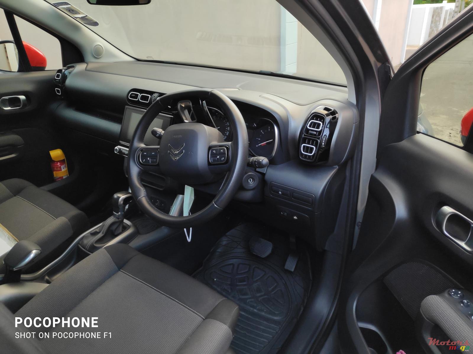 2018' Citroen C3 photo #5