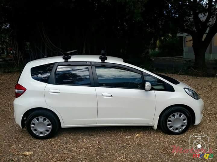 2013' Honda Fit photo #2