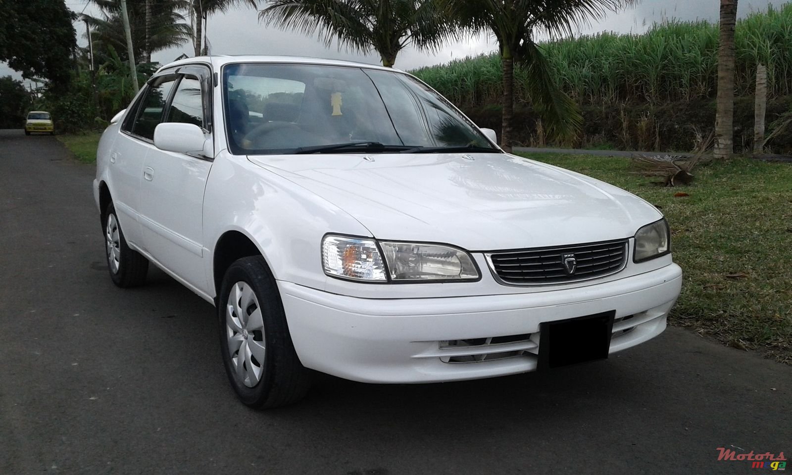 1997' Toyota Corolla CE110 photo #1