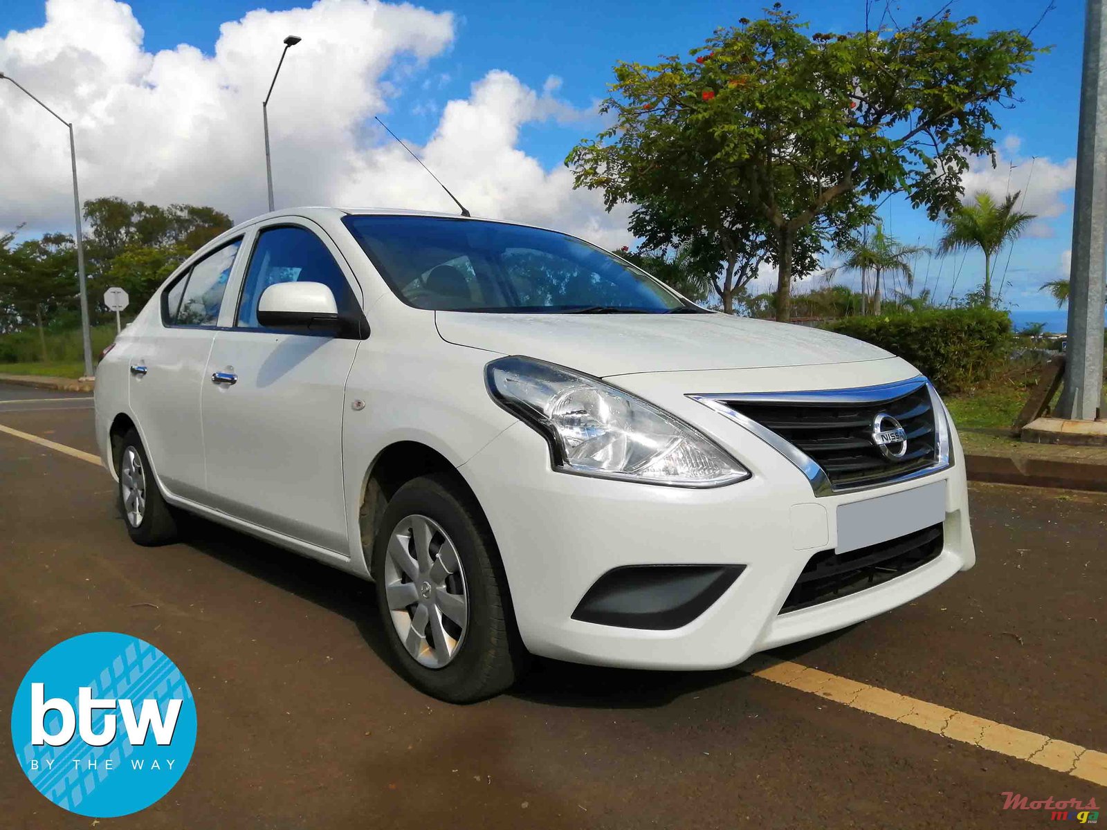 2016' Nissan Almera photo #1