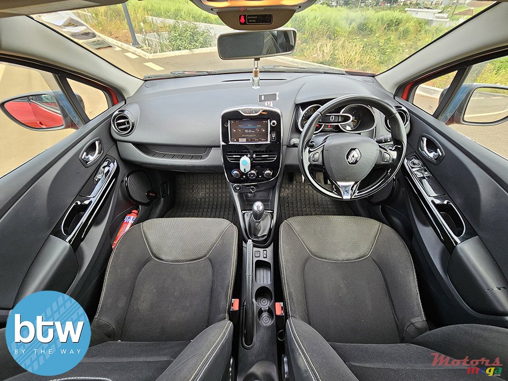 2013' Renault Clio 4 EXPRESSION photo #7