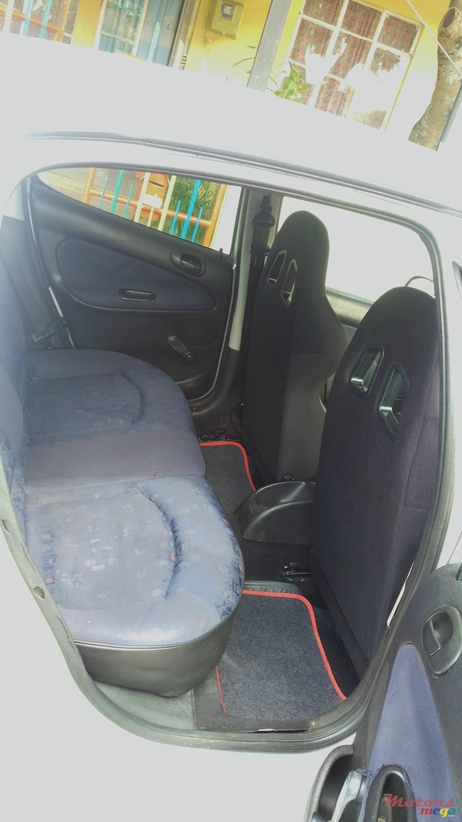 2000' Peugeot 206 photo #4