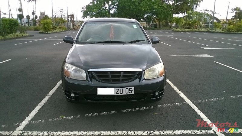 2005' Kia Cerato photo #1