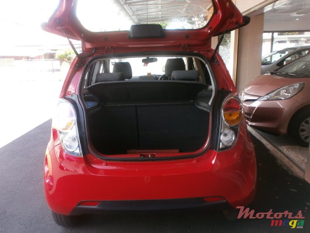2011' Chevrolet Spark LS photo #3