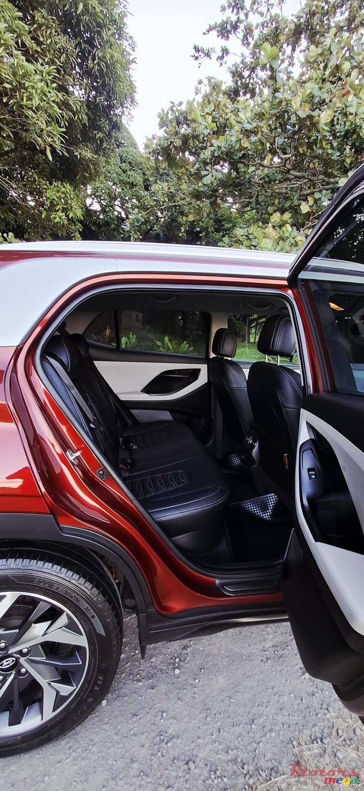 2021' Hyundai GLS photo #2