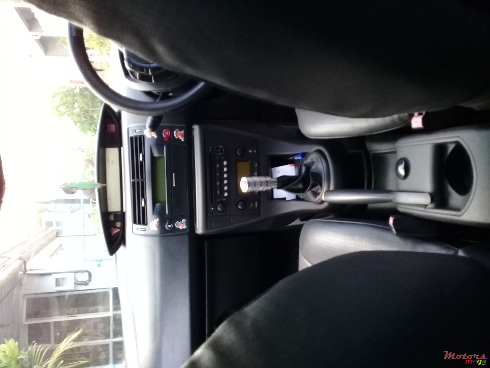 2008' Citroen C4 Picasso photo #4