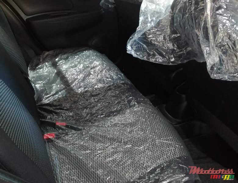 2018' Nissan March photo #4