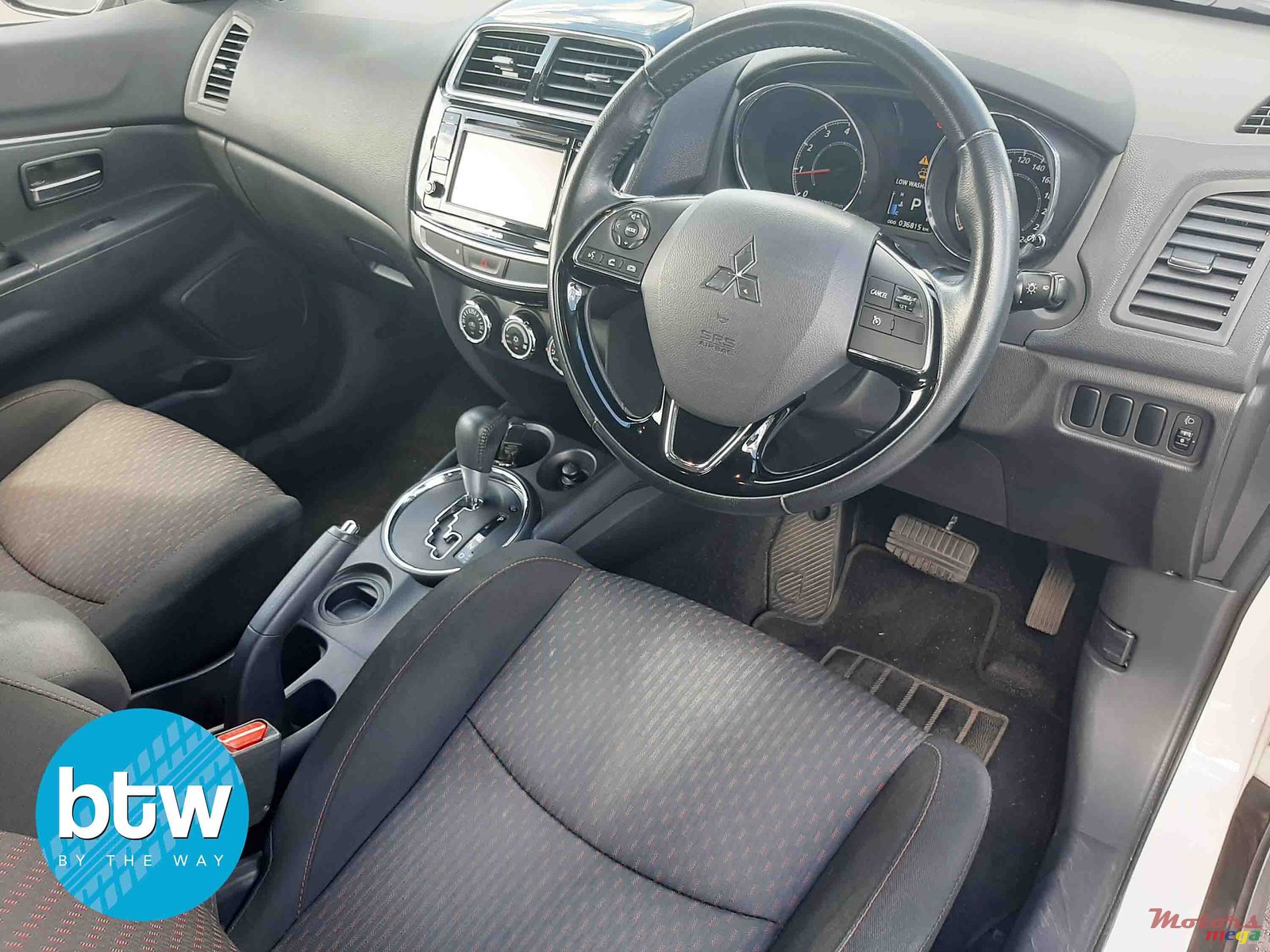 2018' Mitsubishi ASX photo #6