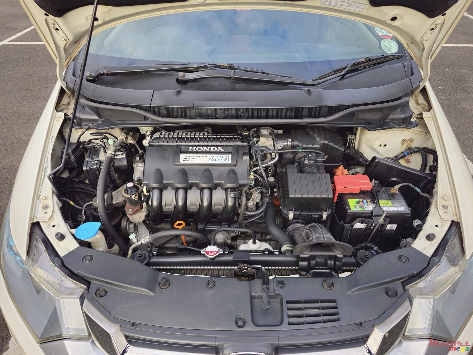 2010' Honda Insight Hybrid photo #5