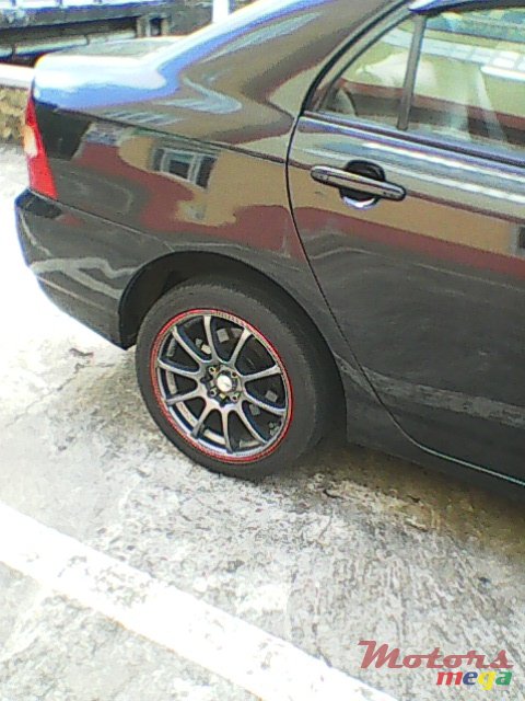 2001' Toyota photo #3