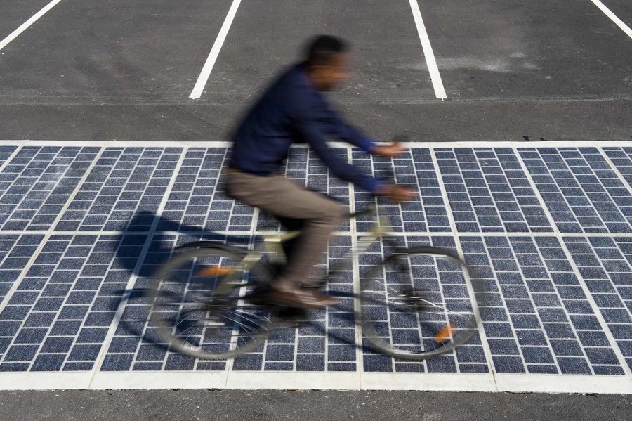 Wattway Will Install 1000 km of Solar Roads in France