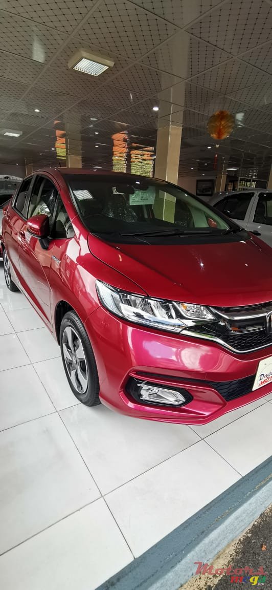 2017' Honda Fit Aria L package photo #5