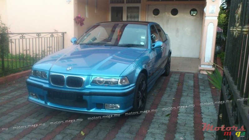 1994' BMW 3 Series Sedan photo #2