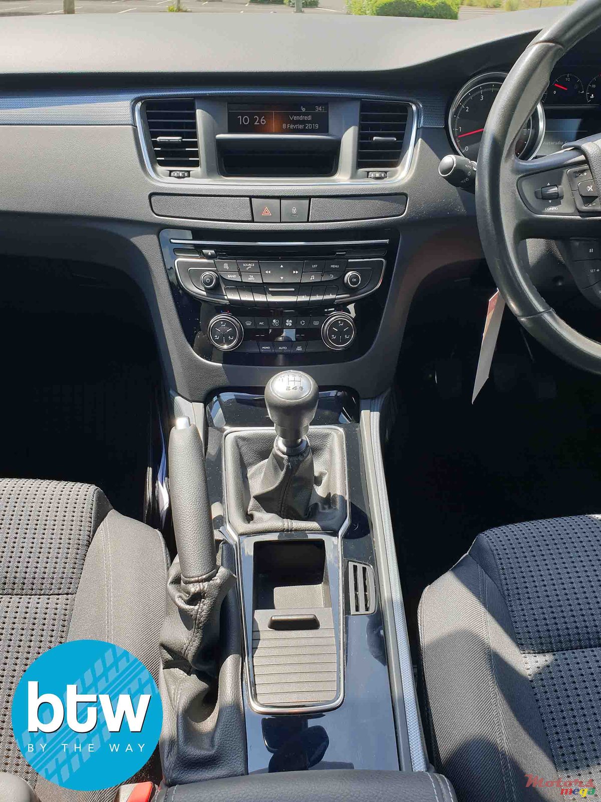 2015' Peugeot 508 photo #5