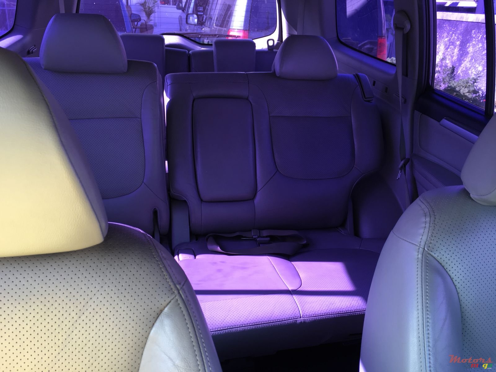 2009' Mitsubishi Pajero Sport photo #4