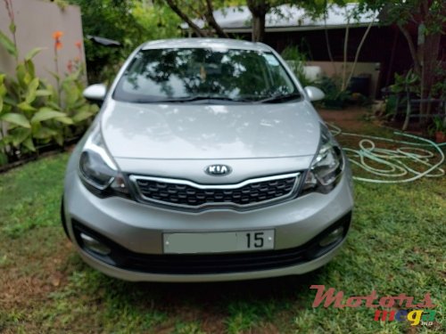 2015' Kia Rio Saloon photo #1