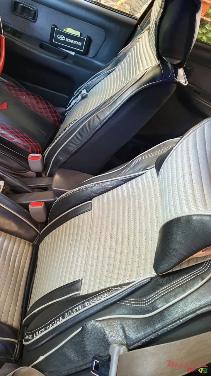 1997' Nissan Sunny photo #3