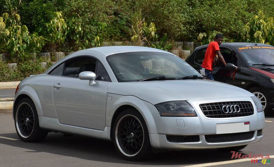 2001' Audi TT photo #1