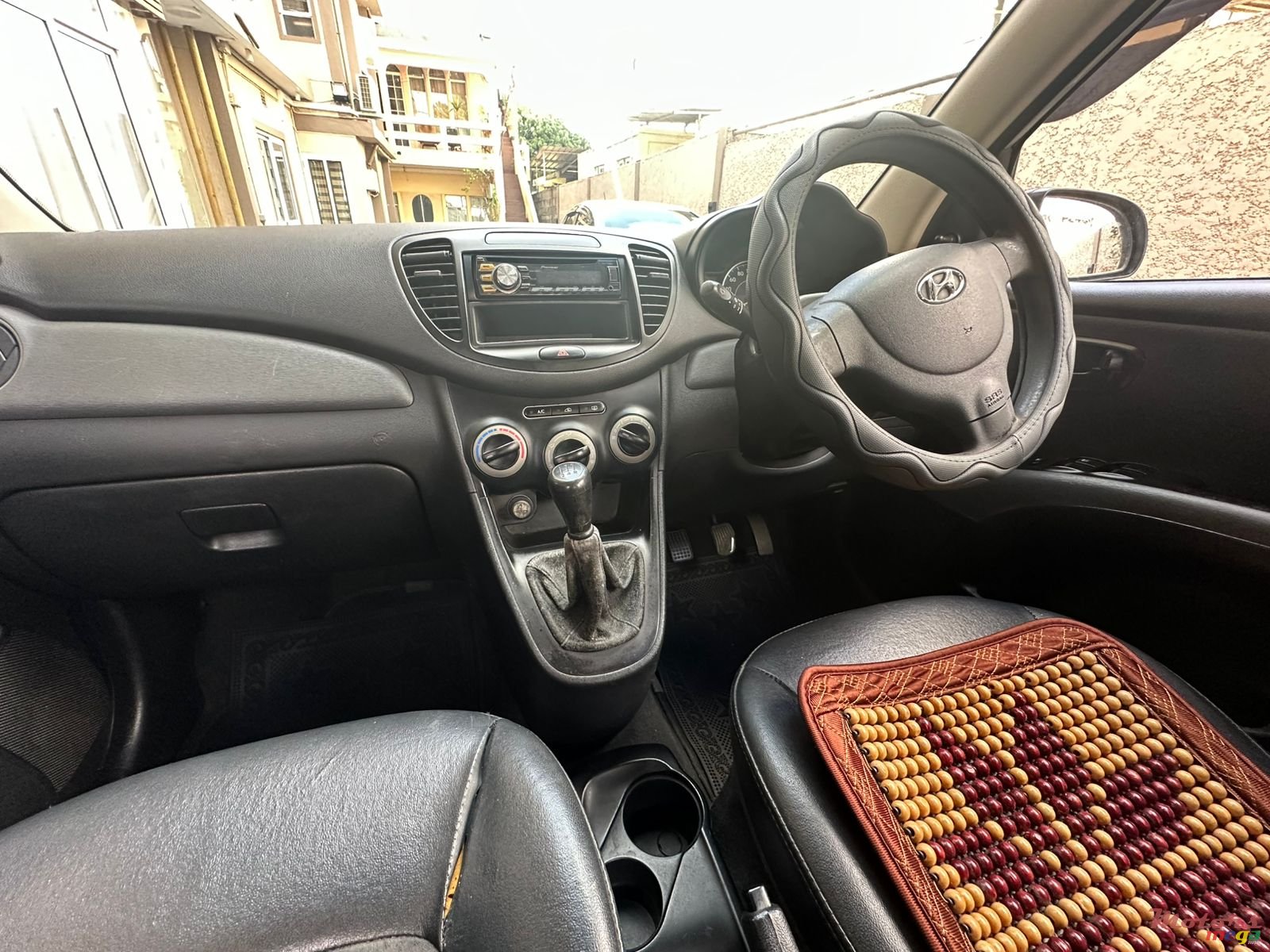 2015' Hyundai i10 photo #7