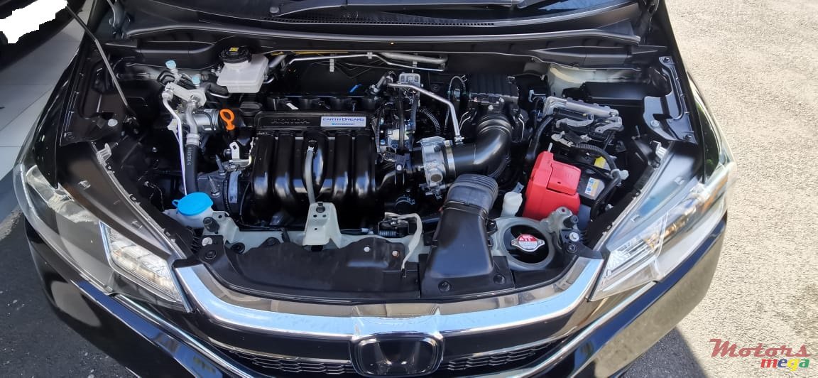 2018' Honda Fit Aria photo #2