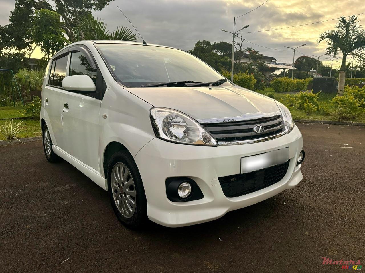 2013' Perodua Viva Elite SX 1.0 photo #4