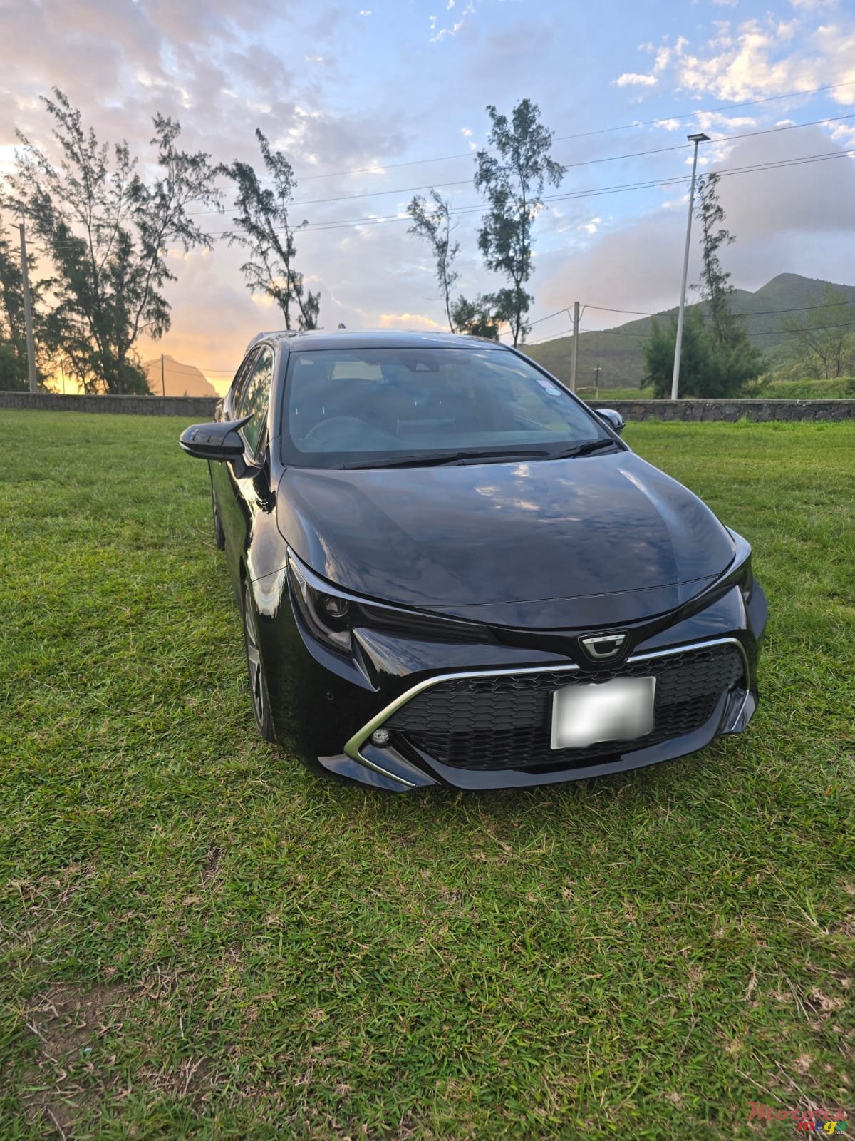 2022' Toyota Corolla photo #4