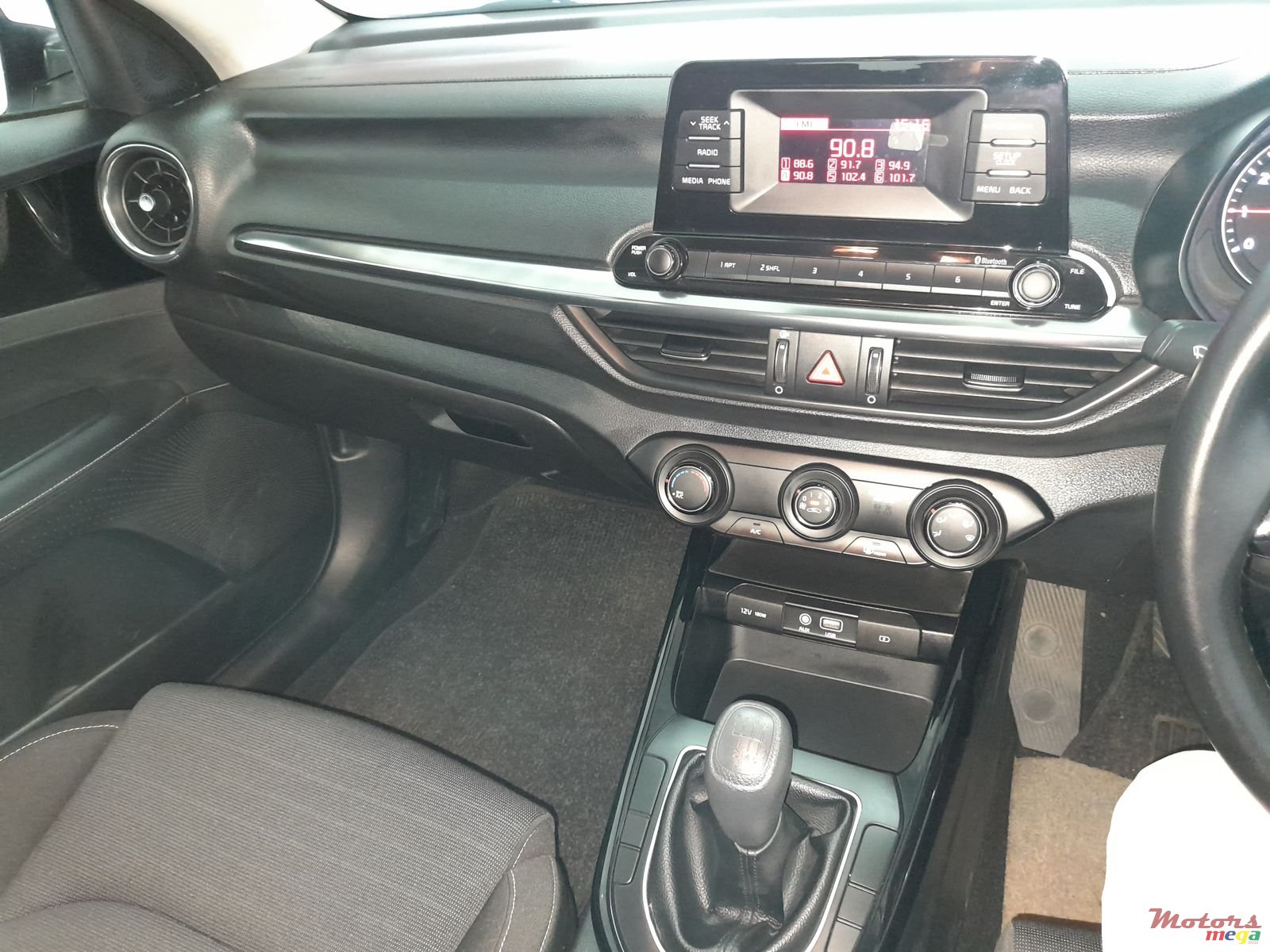 2020' Kia Cerato photo #4