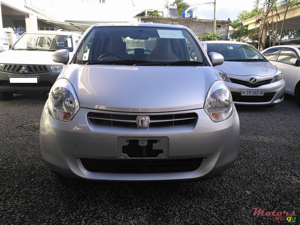 2013' Toyota Paseo photo #1