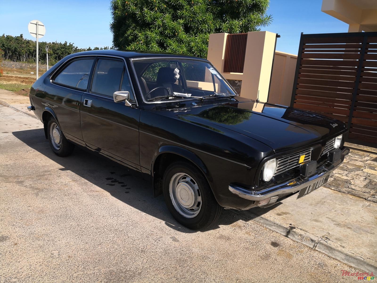 1970' Morris Marina photo #5