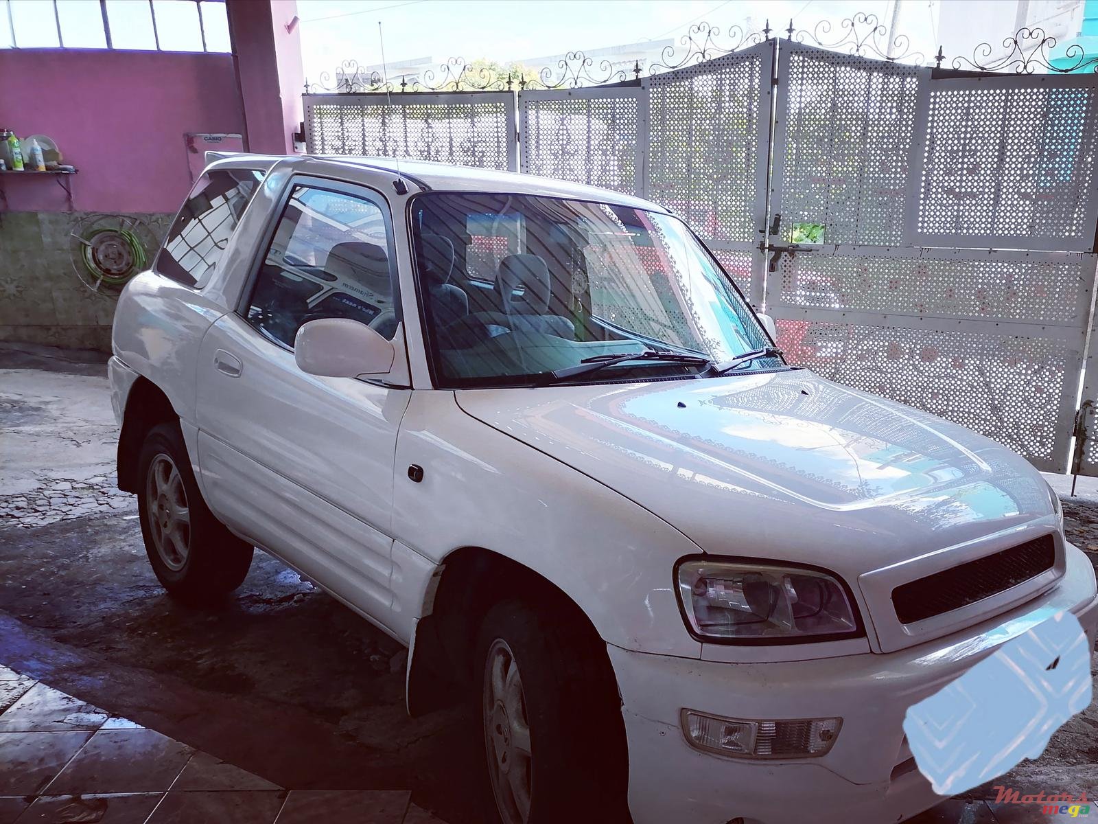 1997' Toyota RAV4 photo #3