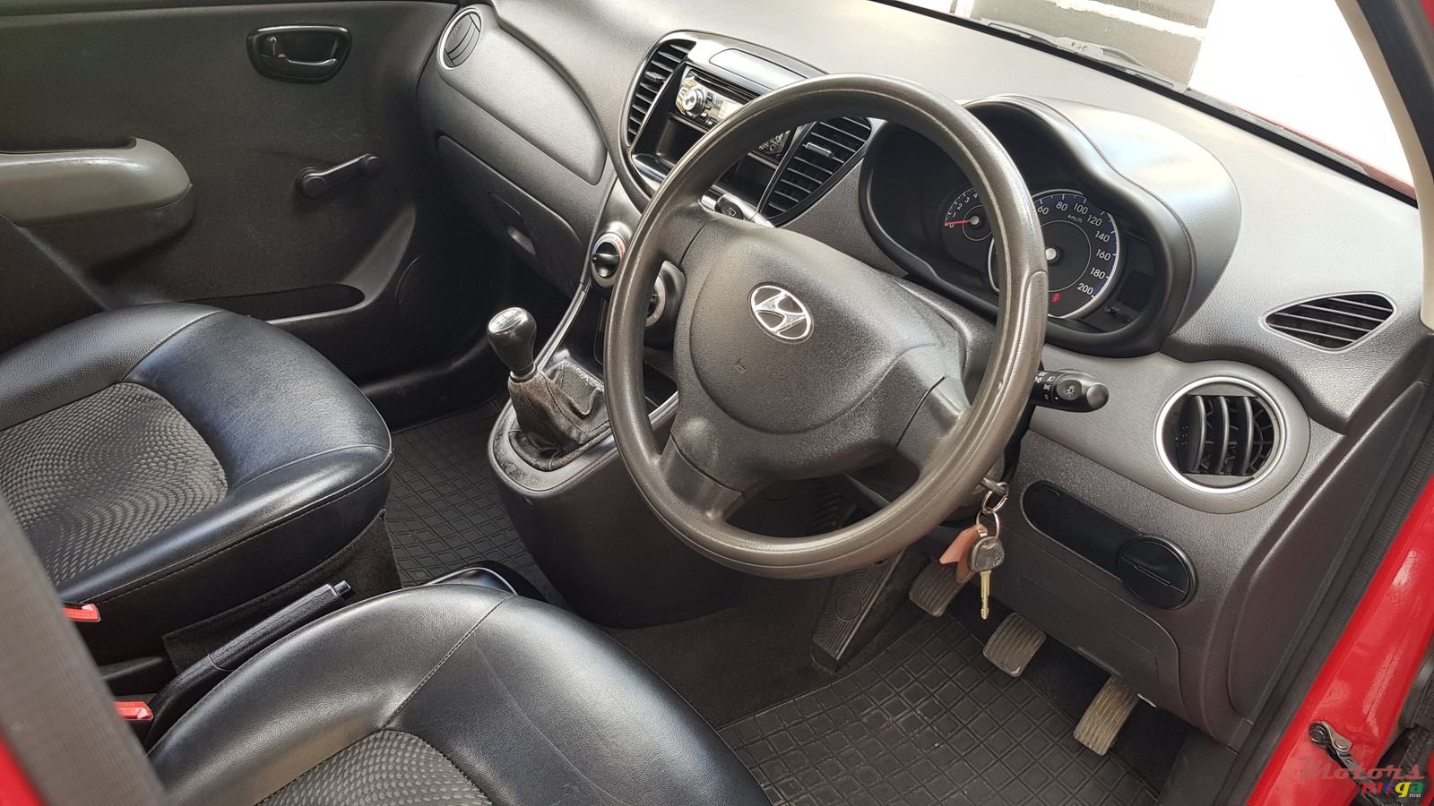 2014' Hyundai i10 photo #7